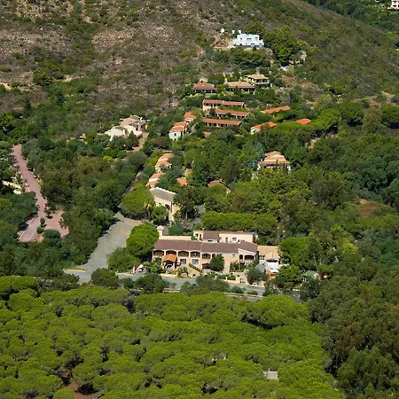 Szálloda Amareclub Rocca Dorada Santa Margherita di Pula