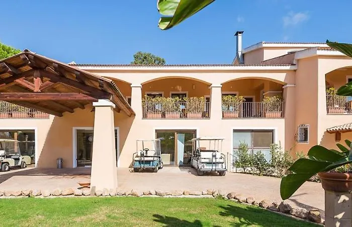 Amareclub Rocca Dorada 4* Santa Margherita di Pula