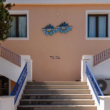 Amareclub Rocca Dorada ホテル サンタ・マルゲリータ・ディ・プーラ